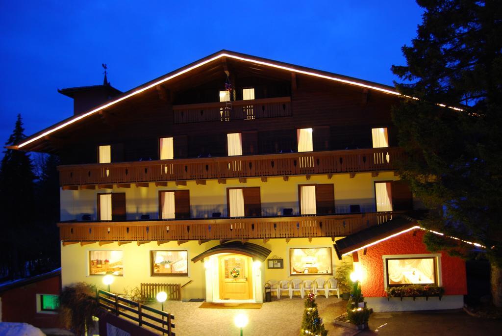 Albergo Villa Cristina Folgaria Dış mekan fotoğraf